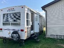 2006 Keystone Springdale 242 5th Wheel - Photo 4