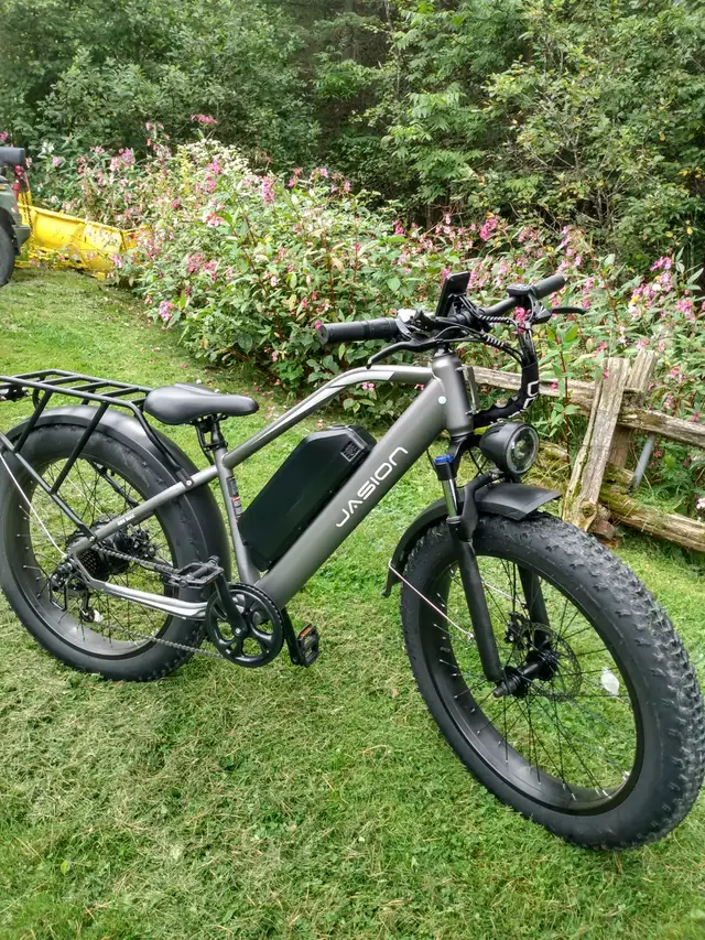 VÉLO ÉLECTRIQUE JASION EB5 MAX NEUF