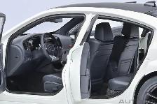 DODGE CHARGER SRT HELLCAT REDEYE JAILBREAK WHITE AUTOART MODELS - Photo 10