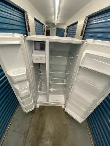 AMANA WHITE REFRIGERATOR - Photo 8