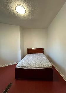 $1199 All Utilities Inclusive! Downtown One Bedroom Unit Rent - Photo 4