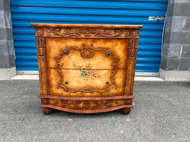 Beautiful Hallway Stand