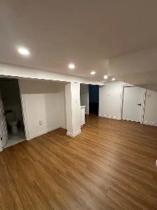 Markham Rd. & Ellesmere Basement Room for Rent (Female Only) - Photo 2