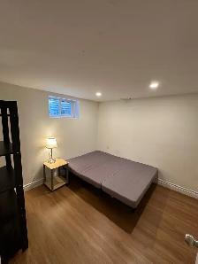 Markham Rd. & Ellesmere Basement Room for Rent (Female Only) - Photo 6