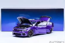 DODGE CHARGER SCAT PACK WIDEBODY PLUM CRAZY 1:18 AUTOART MODEL