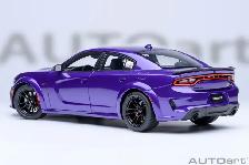 DODGE CHARGER SCAT PACK WIDEBODY PLUM CRAZY 1:18 AUTOART MODEL - Photo 3