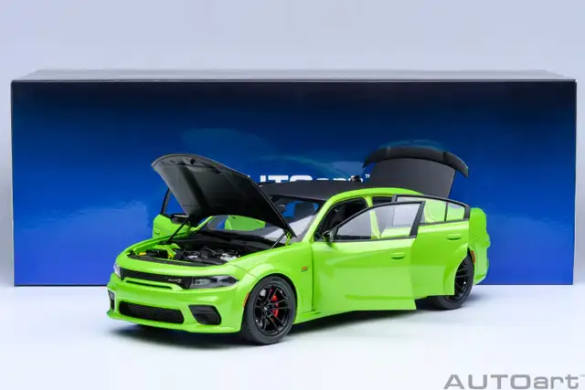 DODGE CHARGER SCAT PACK WIDEBODY SUBLIME 1:18 BY AUTOART MODELS