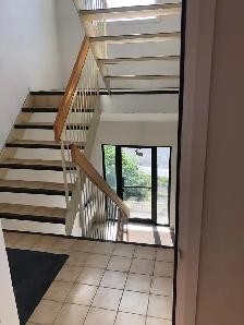 41/2 rénové. Disponible Maintenant. 450-602-1259 - Photo 2
