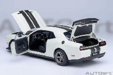 2023 DODGE CHALLENGER SRT SUPER STOCK WHITE 1:18 AUTOART MODEL - Photo 7