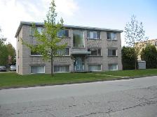 2560 RUE BONIN PRES DE L UNIVERSITÉ