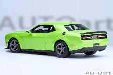 2023 DODGE CHALLENGER SRT SUPER STOCK SUB LIME 1:18 AUTOART - Photo 6