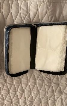 2 CD/DVD storage cases excellent condition - Photo 3