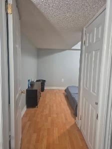 ONE BEDROOM BASEMENT APRT. FOR RENT MAVIS /HWY 401 MISSISSAUGA - Photo 7
