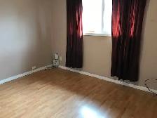 KELOWNA CLOSE to D/T College Hospital 2 Bd and 1 bth carport - Photo 5