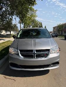2019 Dodge Grand Caravan SXL - Photo 4