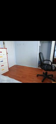 Room for rent - Photo 8