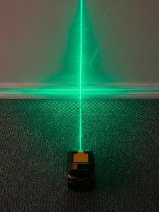 DEWALT DW08802CG-Ng Green Cross Line Laser