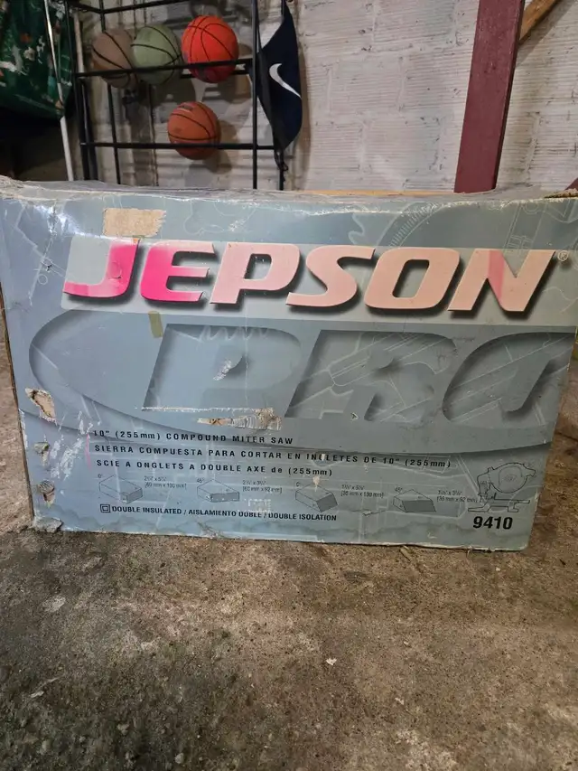 Compound Miter Saw
