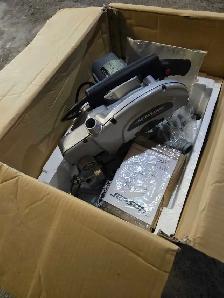 Compound Miter Saw - Photo 2