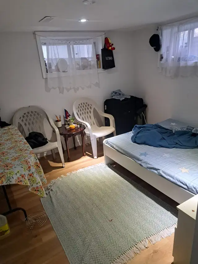 Room rent in Scarborough: CAD 650.00