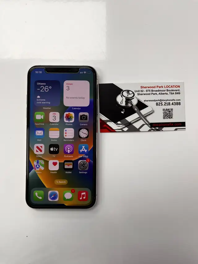 Unlocked iPhone XS Space Grey (256GB)