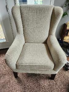 Freestanding Firm Supportive Chair