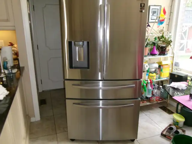 Refrigerator Samsung 4 door