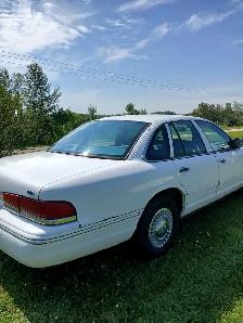 1996 Ford Crown Victoria Police Package - Photo 4