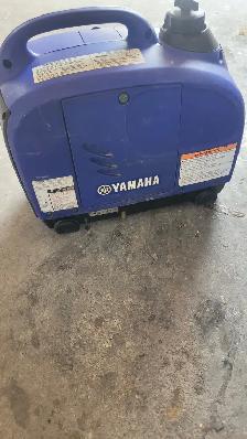 Yamaha EF 1000 is generator - Photo 2