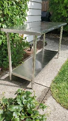 STAINLESS STEEL COUNTER HEIGHT TABLE! - Photo 2