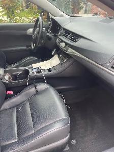 2011 Lexus CT 200 H - Photo 6