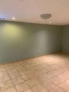 Basement Apartment for Rent near York University. - Photo 2