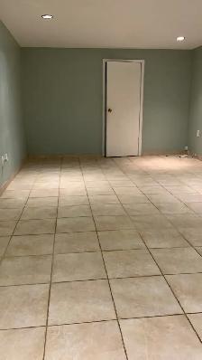 Basement Apartment for Rent near York University. - Photo 6