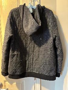 Men’s Quilted Hoodie - Size M - Photo 3