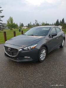 2018 Mazda3, Sport, GS 2.0 L- Auto