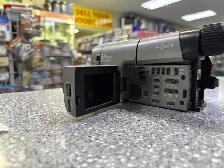 Sony CCD-TRV21 HI8 Camcorder With Charger - Photo 4