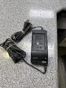 Sony CCD-TRV21 HI8 Camcorder With Charger - Photo 7
