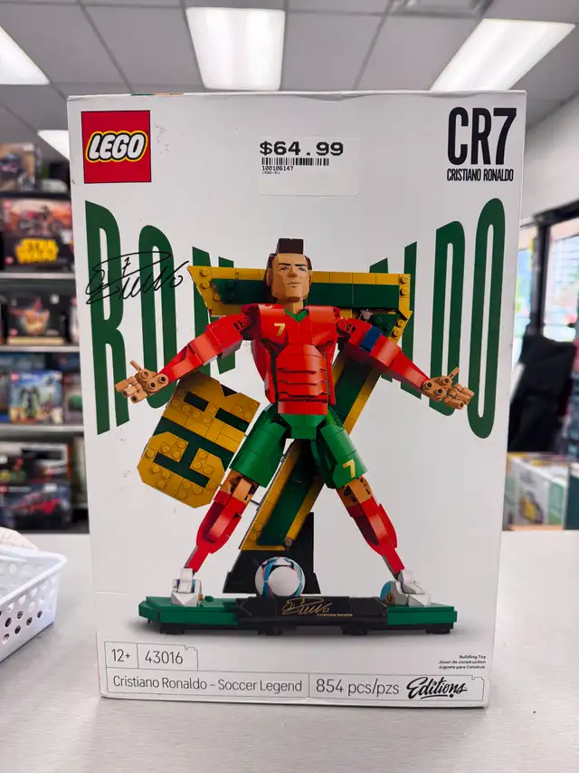 Cristiano Ronaldo – Soccer Legend - BRAND NEW