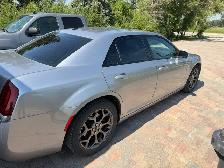 2017 Chrysler 300 S - Photo 3