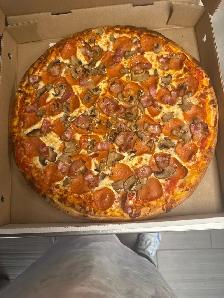 pizza maker