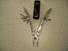 LEATHERMAN MULTI TOOL WITH CASENEW - Photo 2