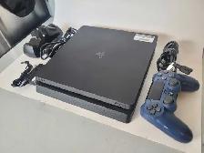 1TB PS4 Slim w/Controller/Cables/Dock (32646770) - Photo 5