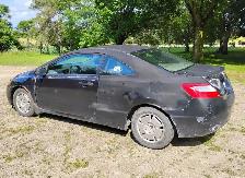 2007 Honda civic two-door coupe 5 speed - Photo 4