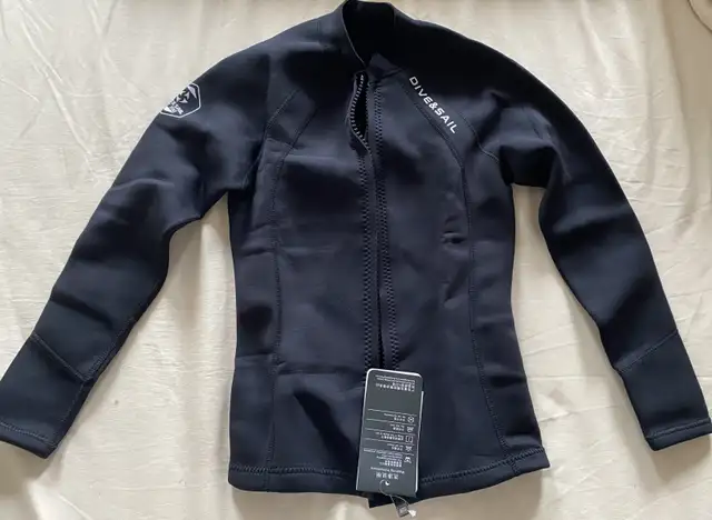 DIVE & SAIL Neoprene Wetsuit Jacket – Never used/New – $20