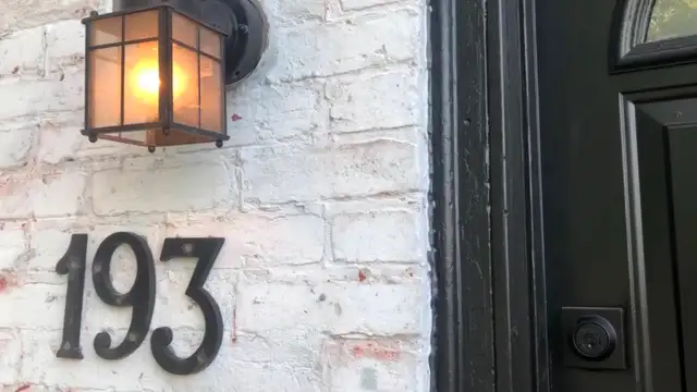 Live Work Live - Cozy Century Home