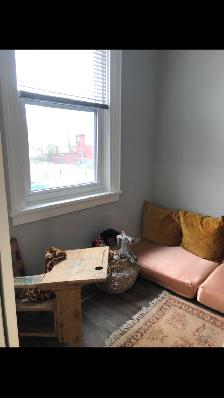 Live Work Live - Cozy Century Home - Photo 7