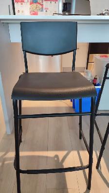 IKEA STIG Bar Stools with Backrest (2x, Black) - Photo 4