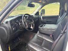 2014 Chevrolet Silverado  3500 diesel - Photo 6