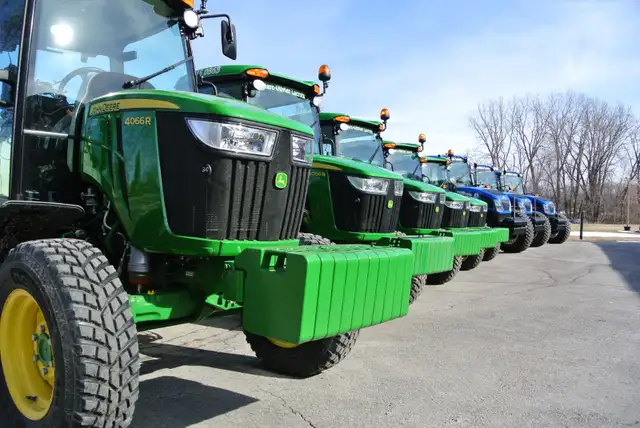Opérateur tracteur déneigement chauffeur