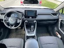 2019 Toyota RAV4 LE AWD - Photo 8